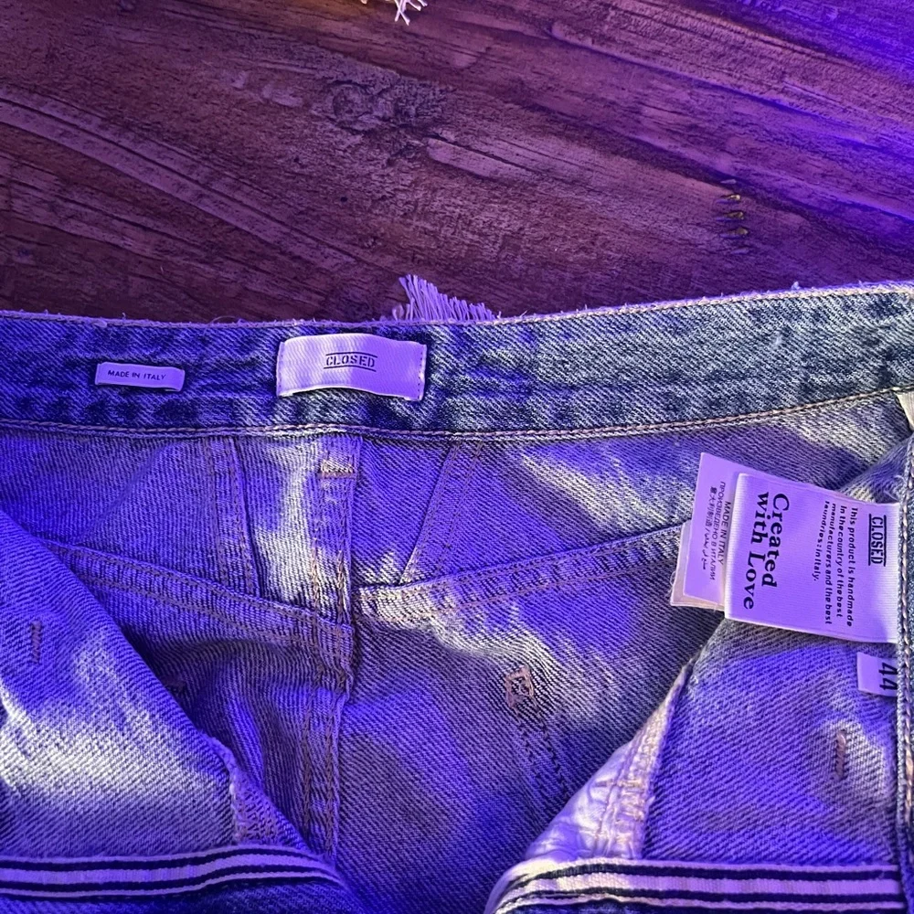 Closet clean out alert - Picture 4 of 8